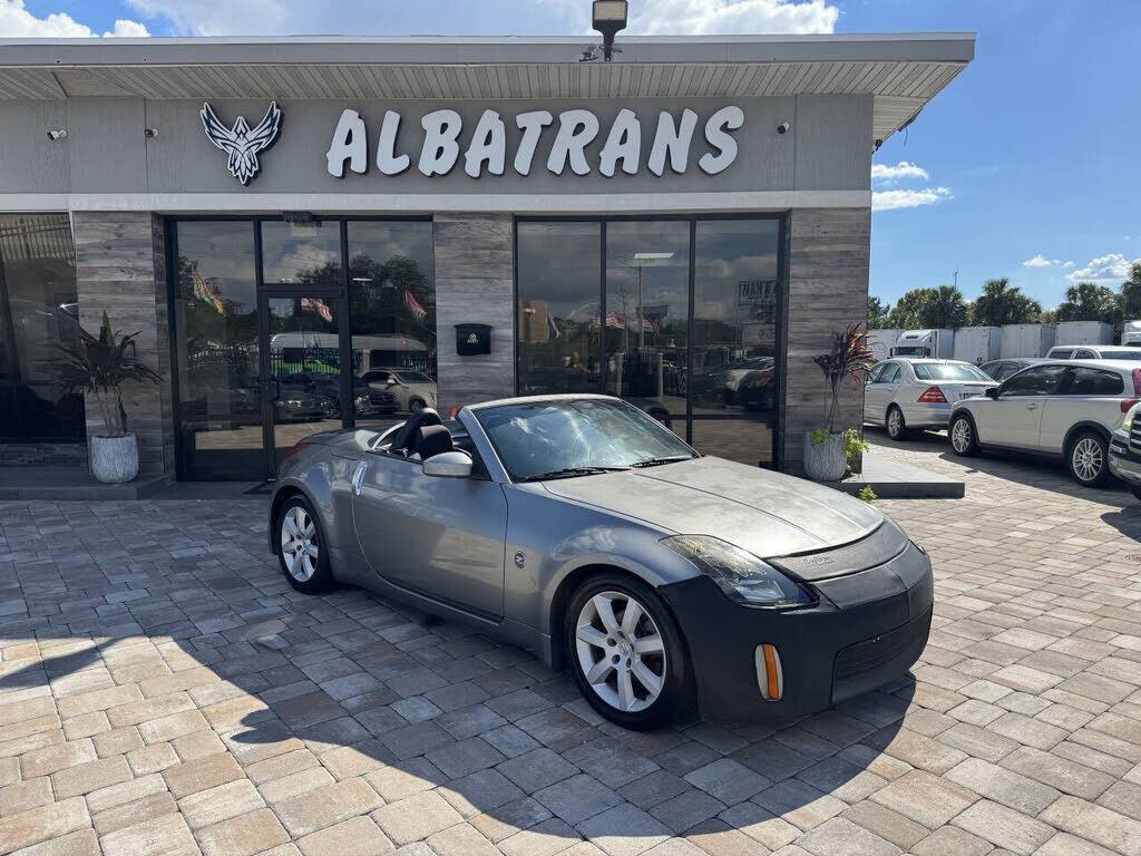 2004 NISSAN 350Z
