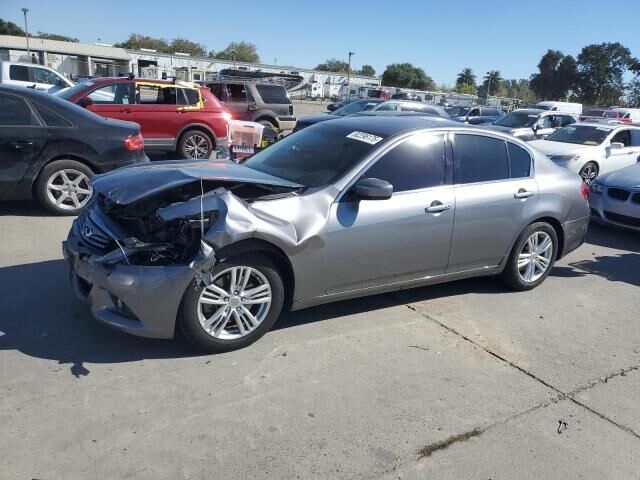 Infiniti G37