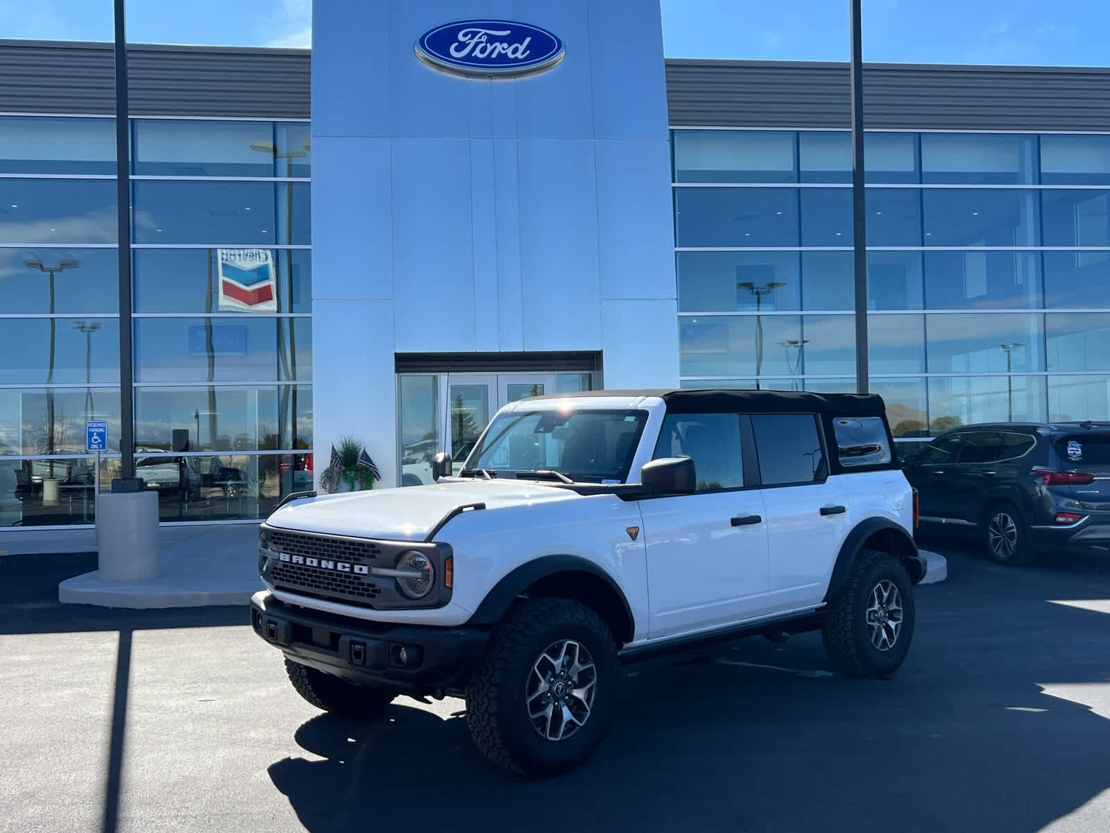2023 FORD Bronco
