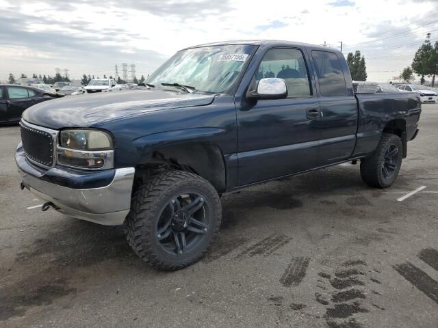 GMC Sierra