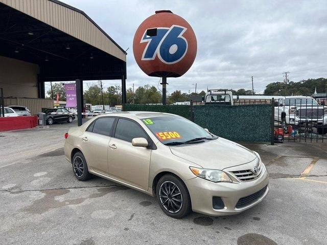 2013 TOYOTA Corolla