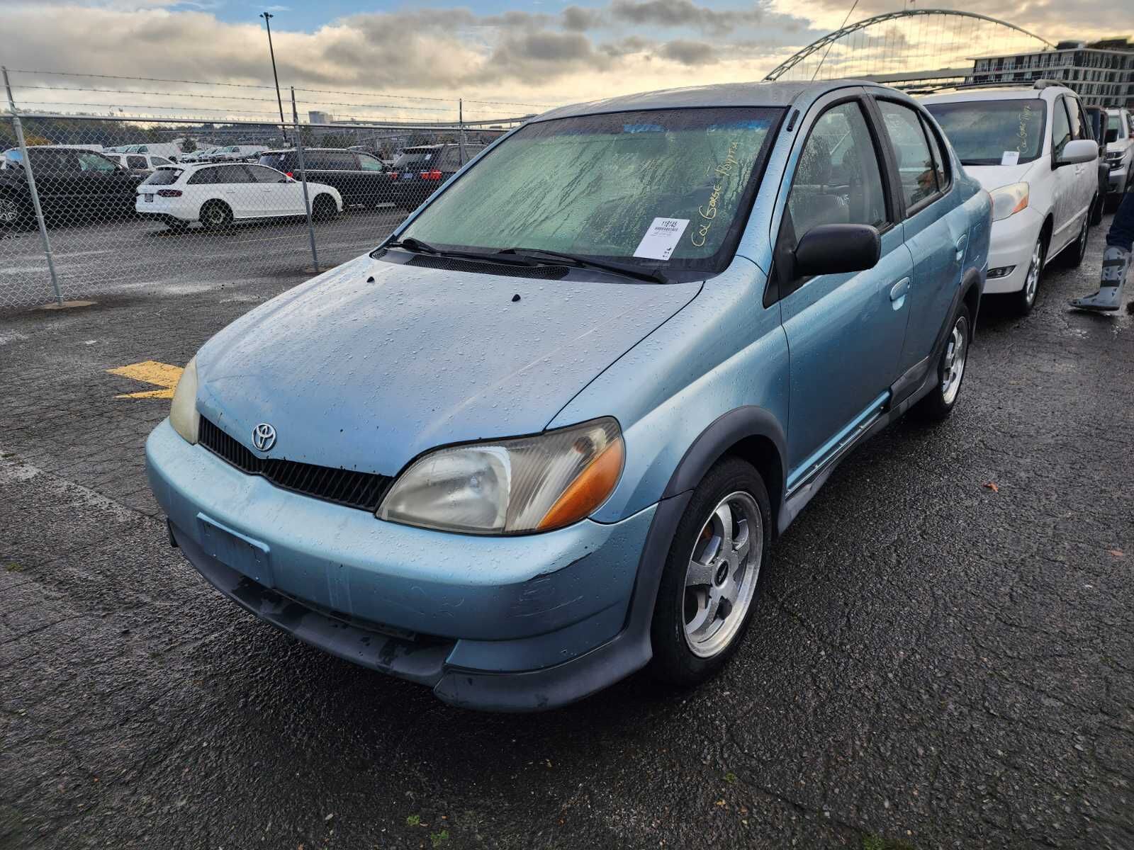Toyota Echo