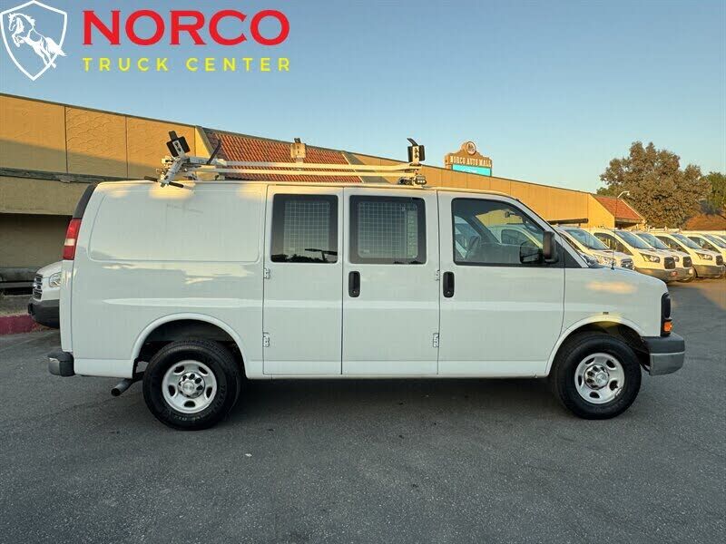 2014 CHEVROLET Express