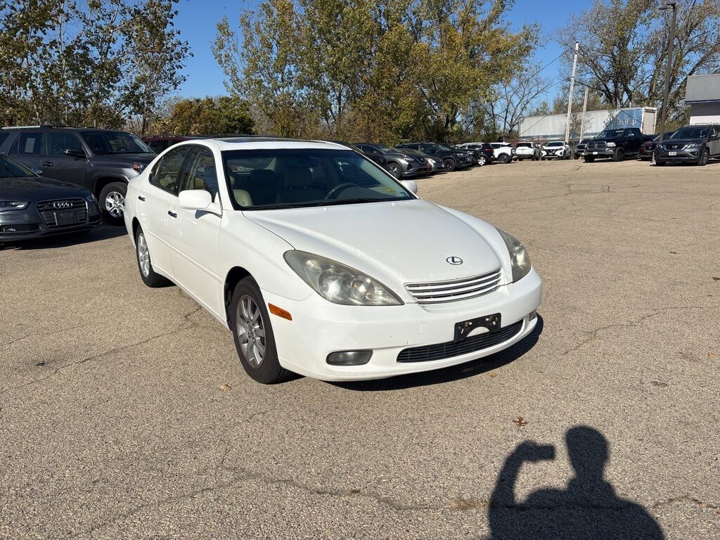 Lexus ES