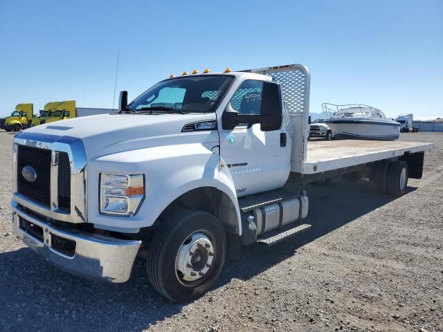 Ford F-650