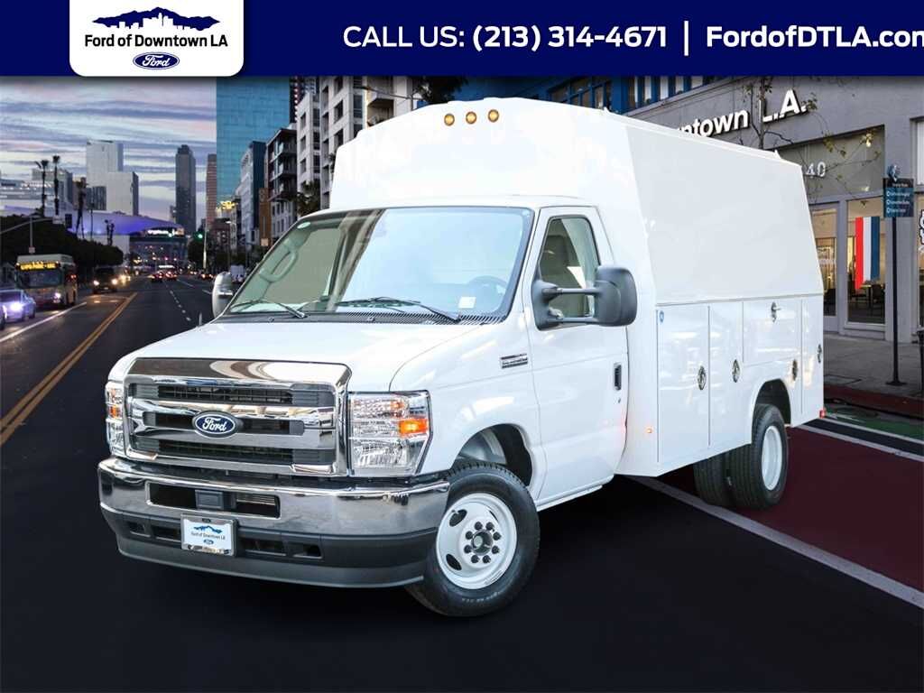 2026 FORD E-350