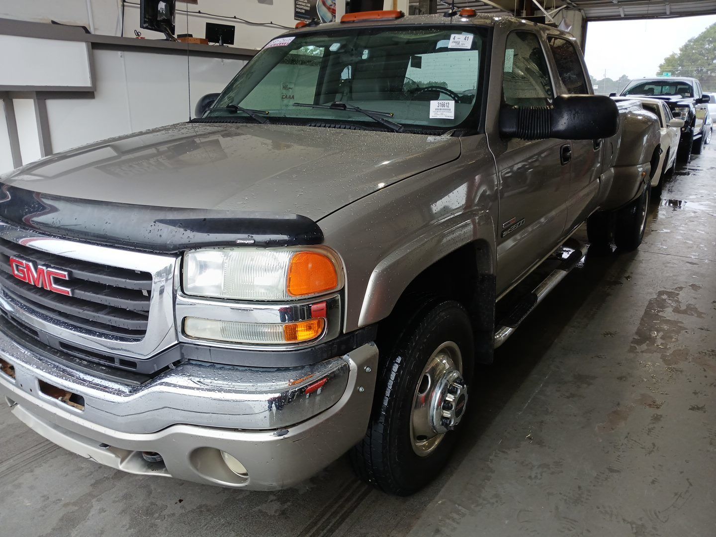 GMC Sierra
