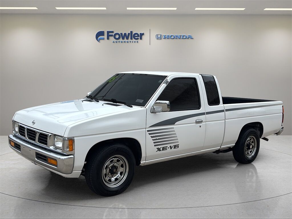 Nissan Pickup
