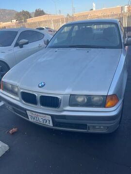 BMW 328iS