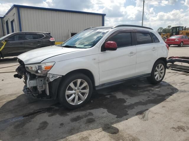Mitsubishi Outlander Sport