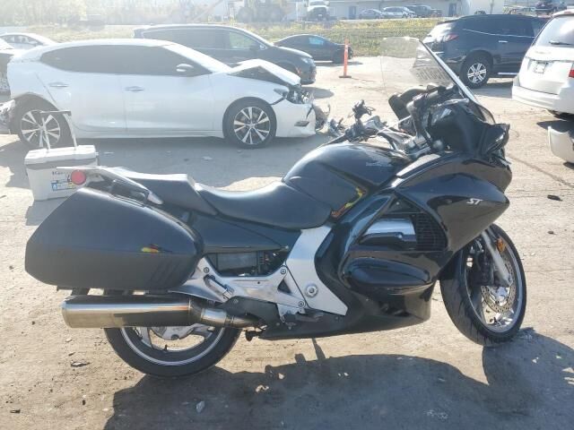 Honda ST1300