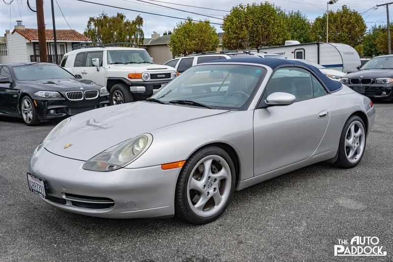 Porsche 911