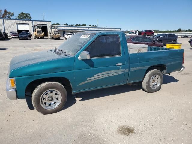 Nissan Pickup