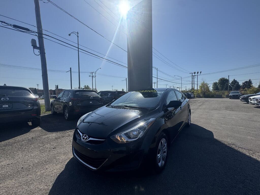 Hyundai Elantra