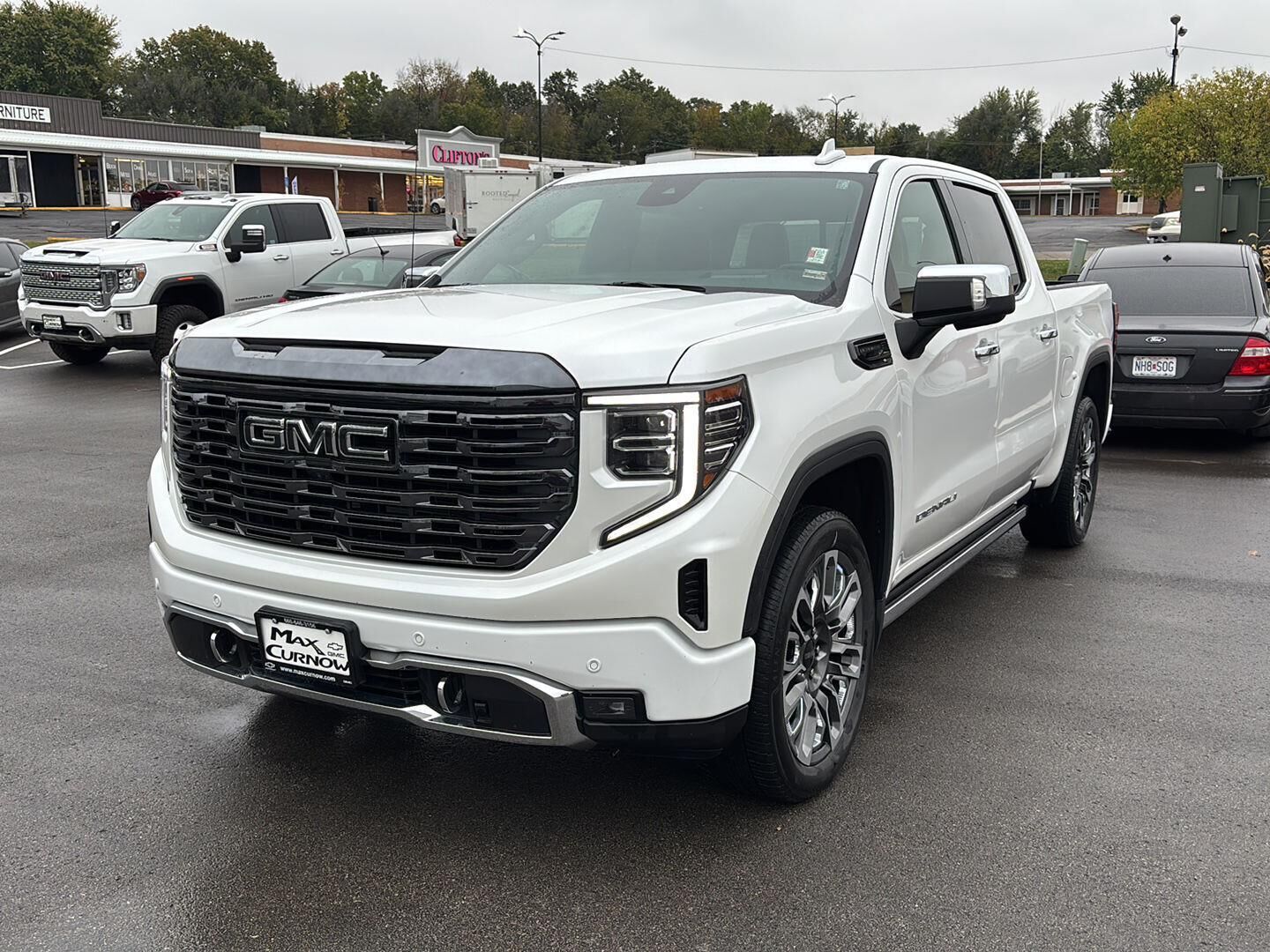 2024 GMC Sierra