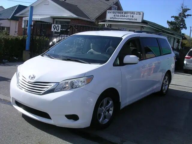 Toyota Sienna