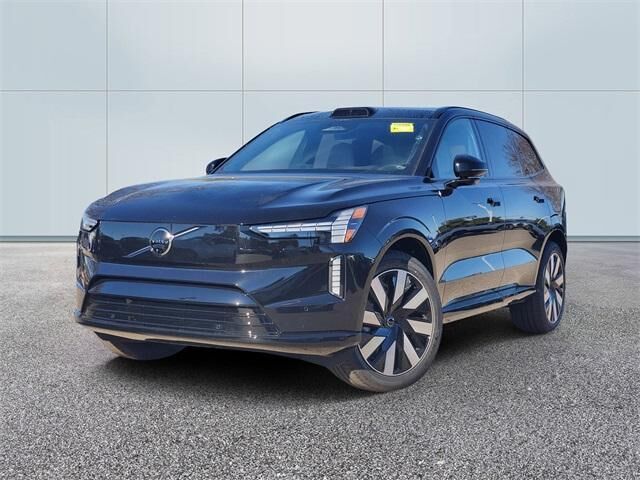 2025 VOLVO EX90