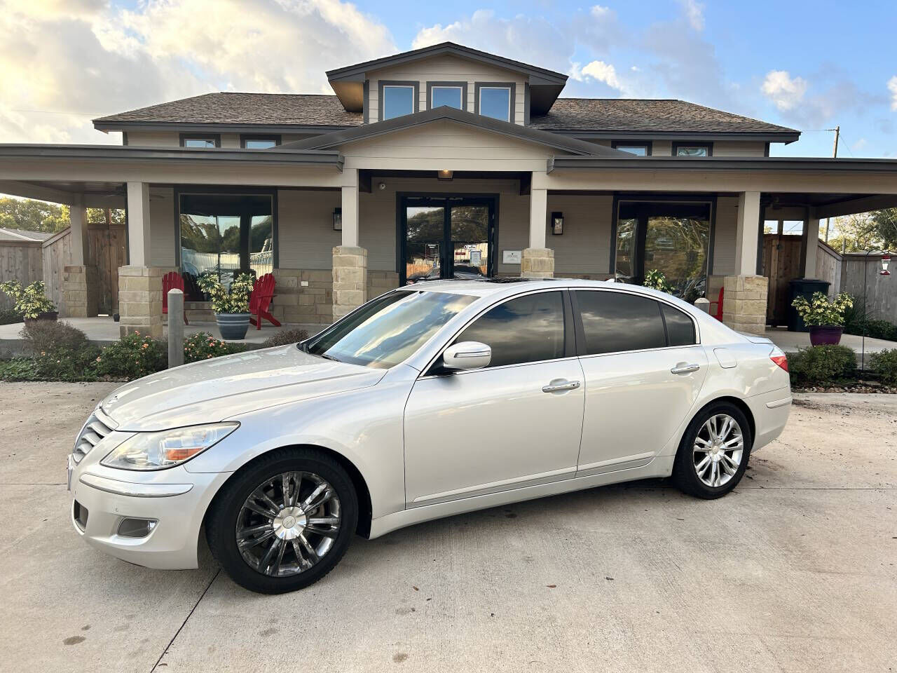 Hyundai Genesis