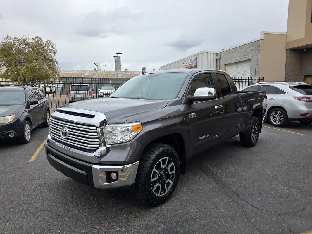 Toyota Tundra