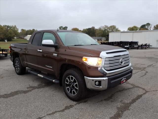 2017 TOYOTA Tundra