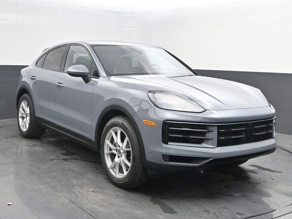 2026 PORSCHE Cayenne