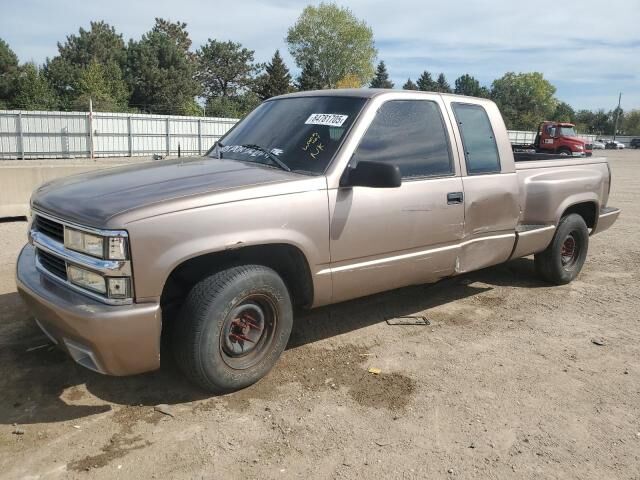 Chevrolet GMT-400