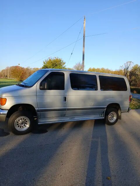 Ford E-350