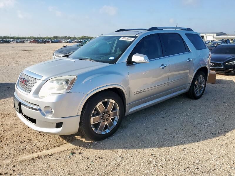 GMC Acadia
