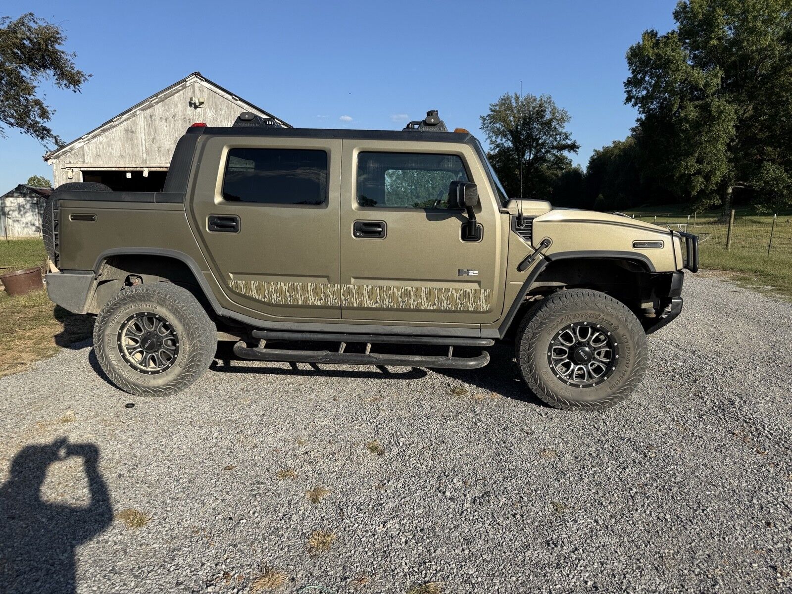 HUMMER H2