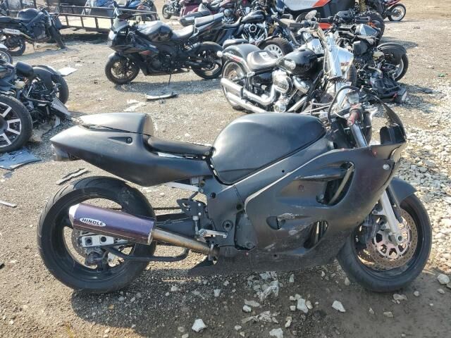 Suzuki GSX-R600