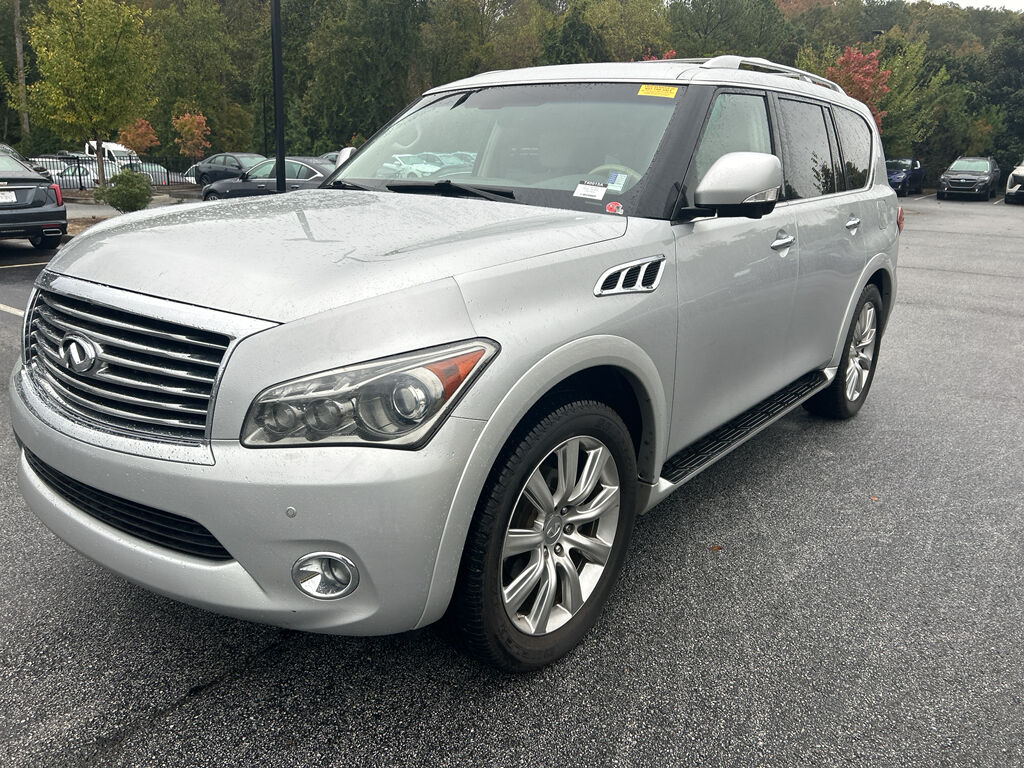Infiniti QX56