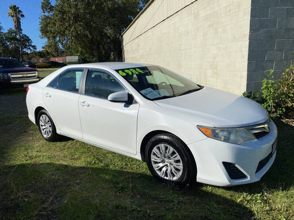 2012 TOYOTA Camry