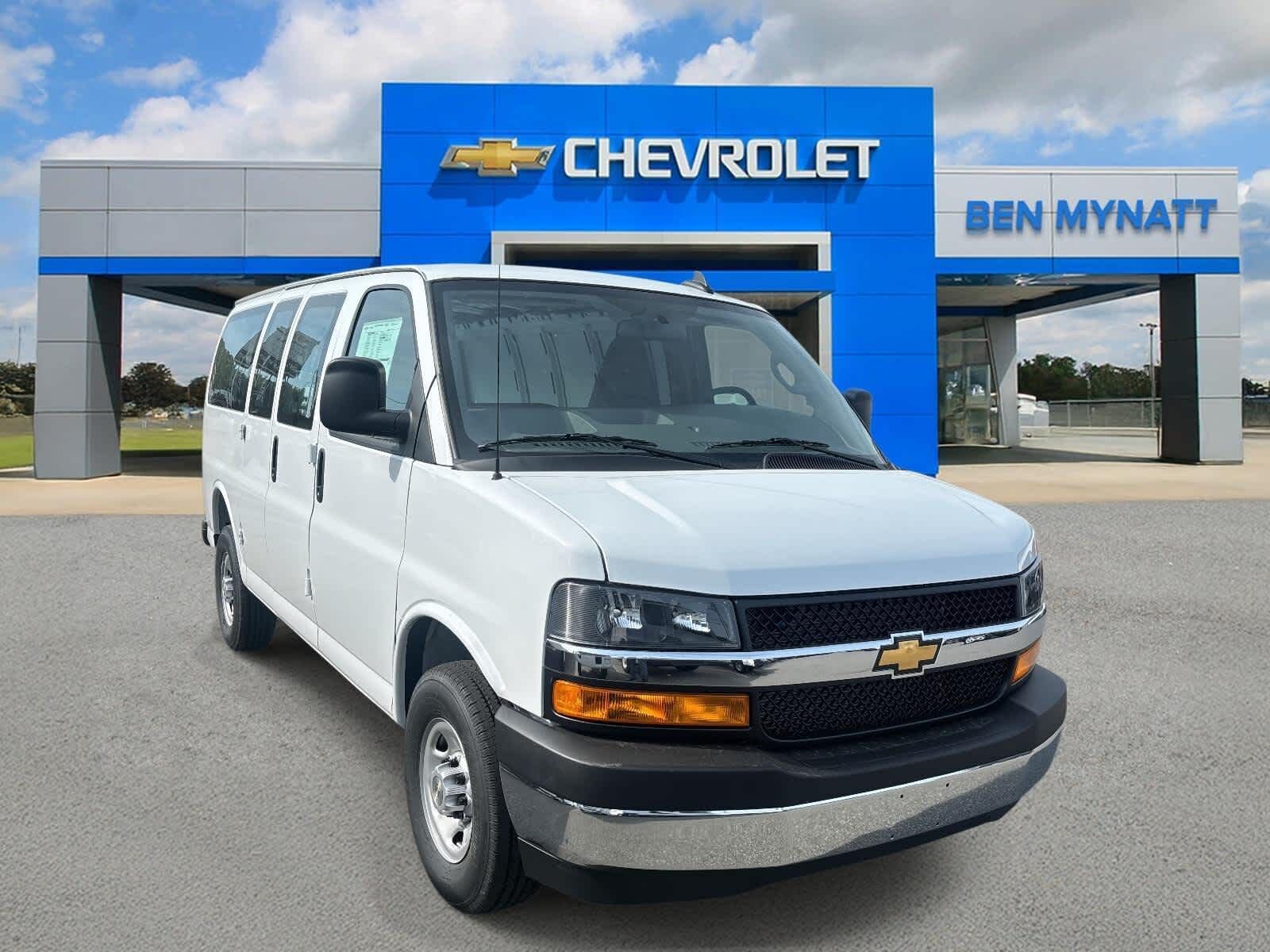 2025 CHEVROLET Express