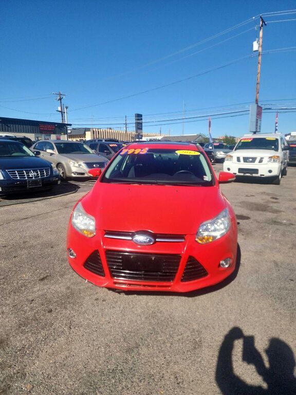 2012 FORD Focus