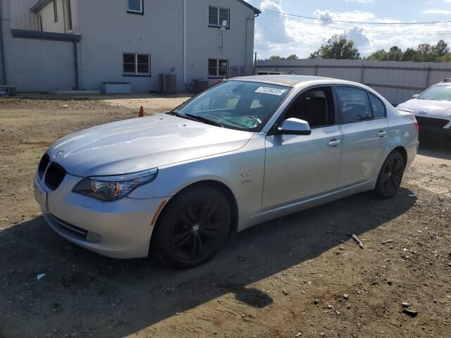 BMW 528i