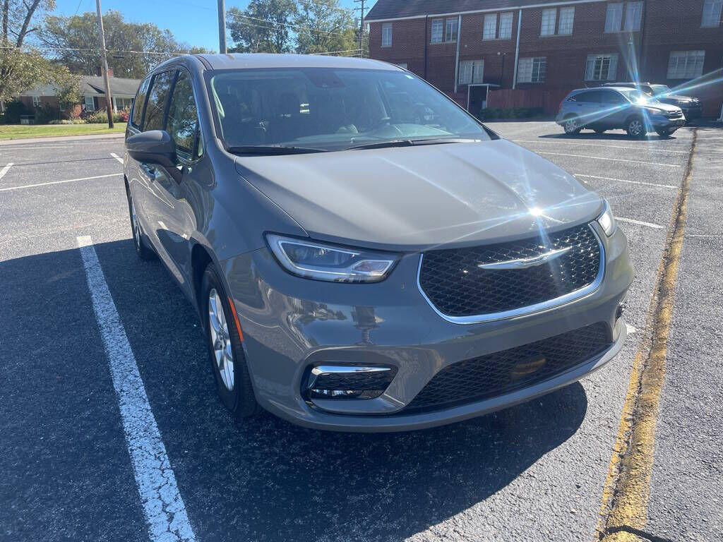 2023 CHRYSLER Pacifica