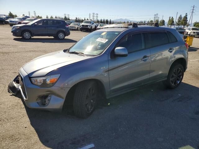 Mitsubishi Outlander Sport