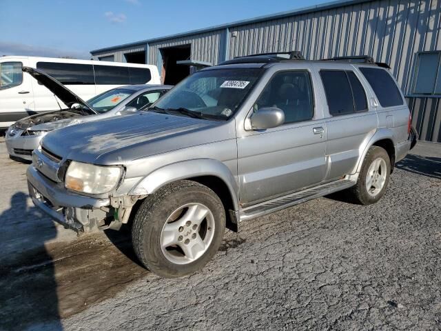 Infiniti QX4