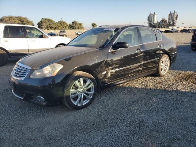 Infiniti M35