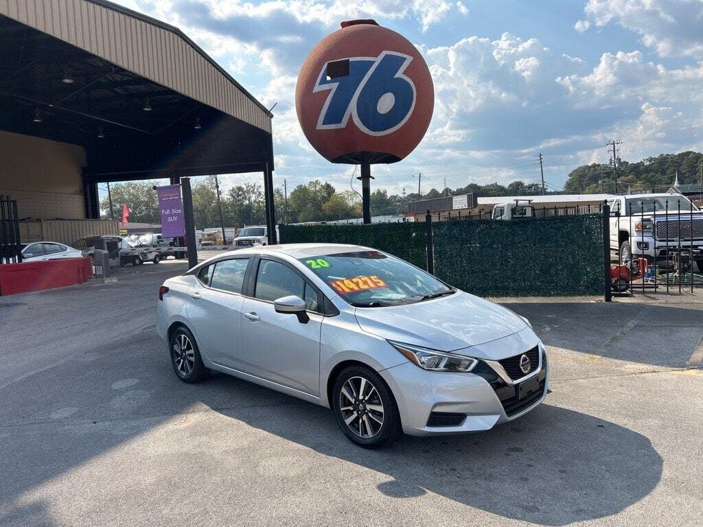 2020 NISSAN Versa