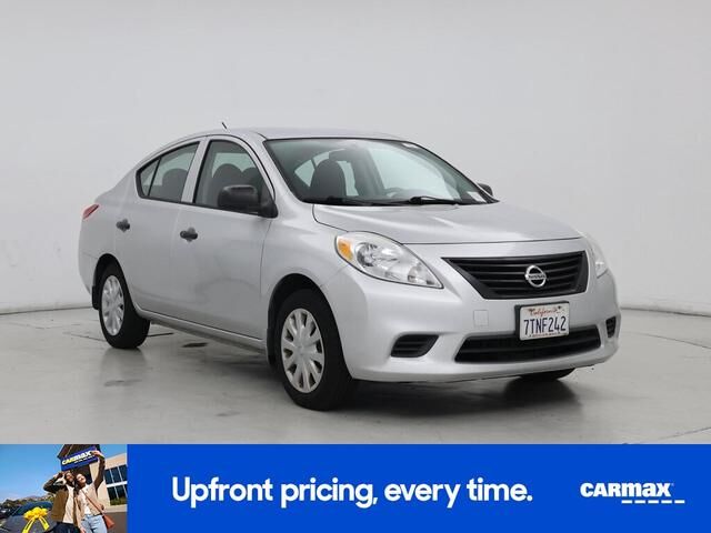Nissan Versa