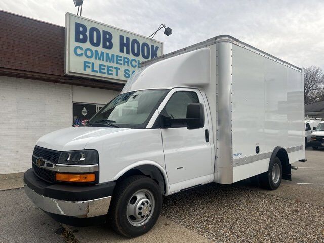 2024 CHEVROLET Express