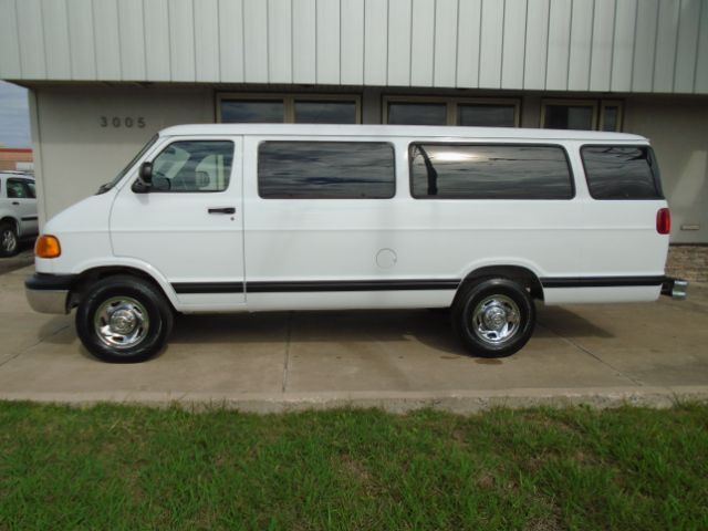 Dodge Ram Wagon