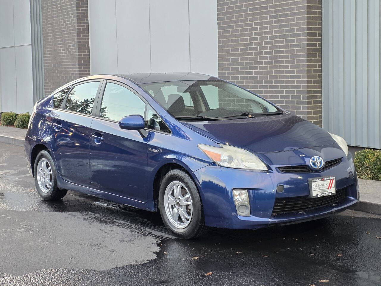 2011 TOYOTA PRIUS