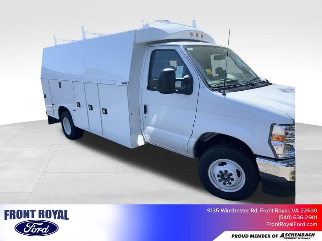 2024 FORD E-350