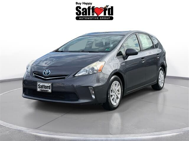Toyota Prius V