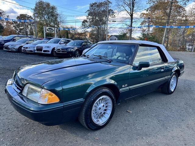 1990 FORD Mustang