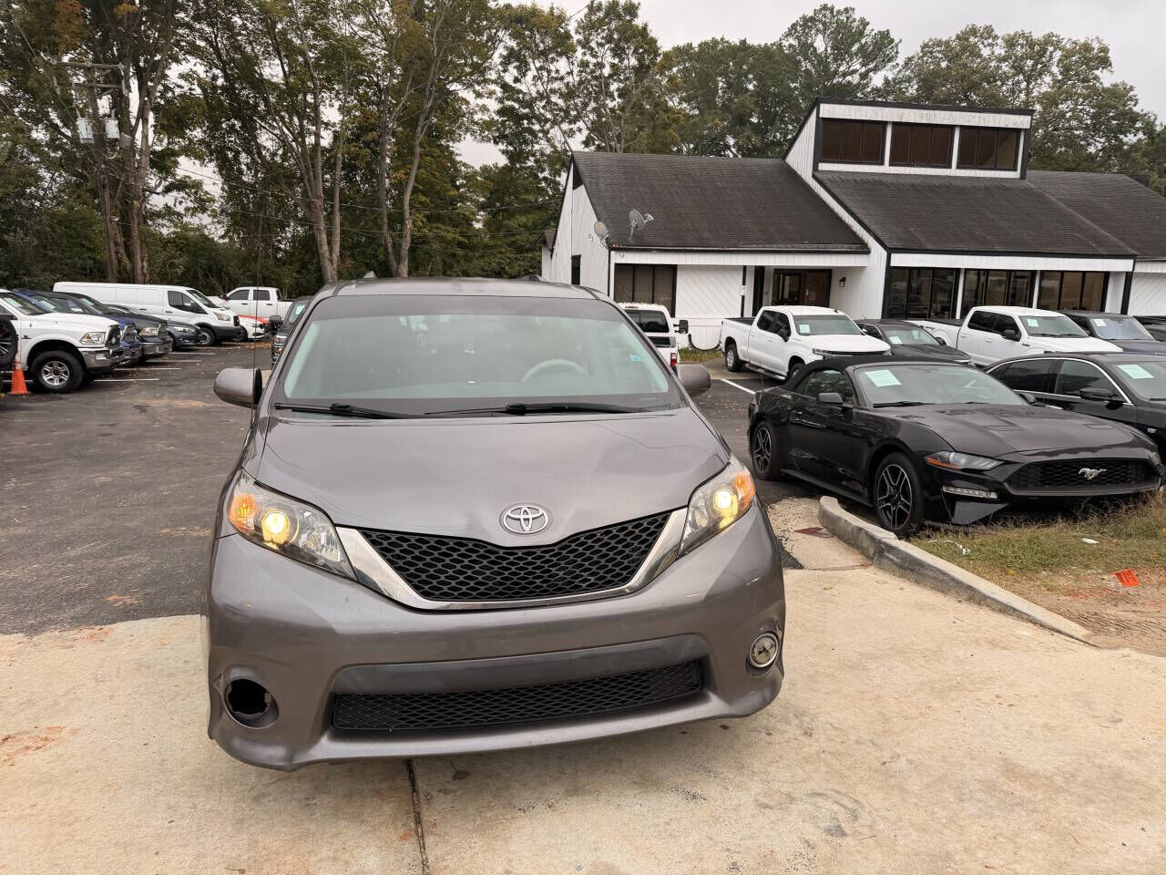 Toyota Sienna