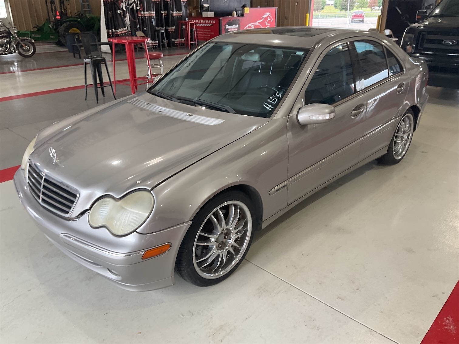 Mercedes-Benz C-Class