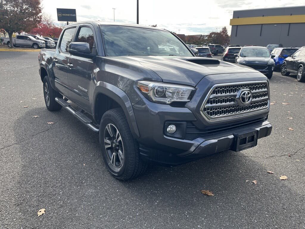 Toyota Tacoma
